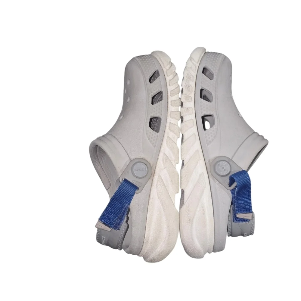 CROCS minor wear